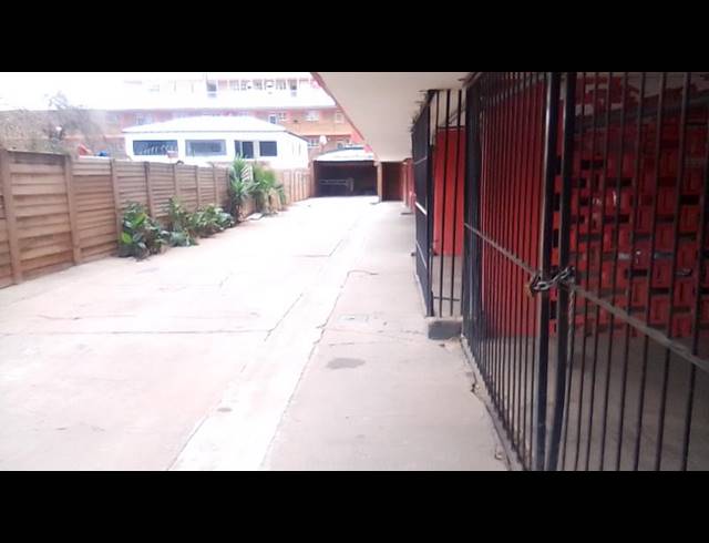 2 BEDROOM APARTMENT FOR SALE IN SUNNYSIDE